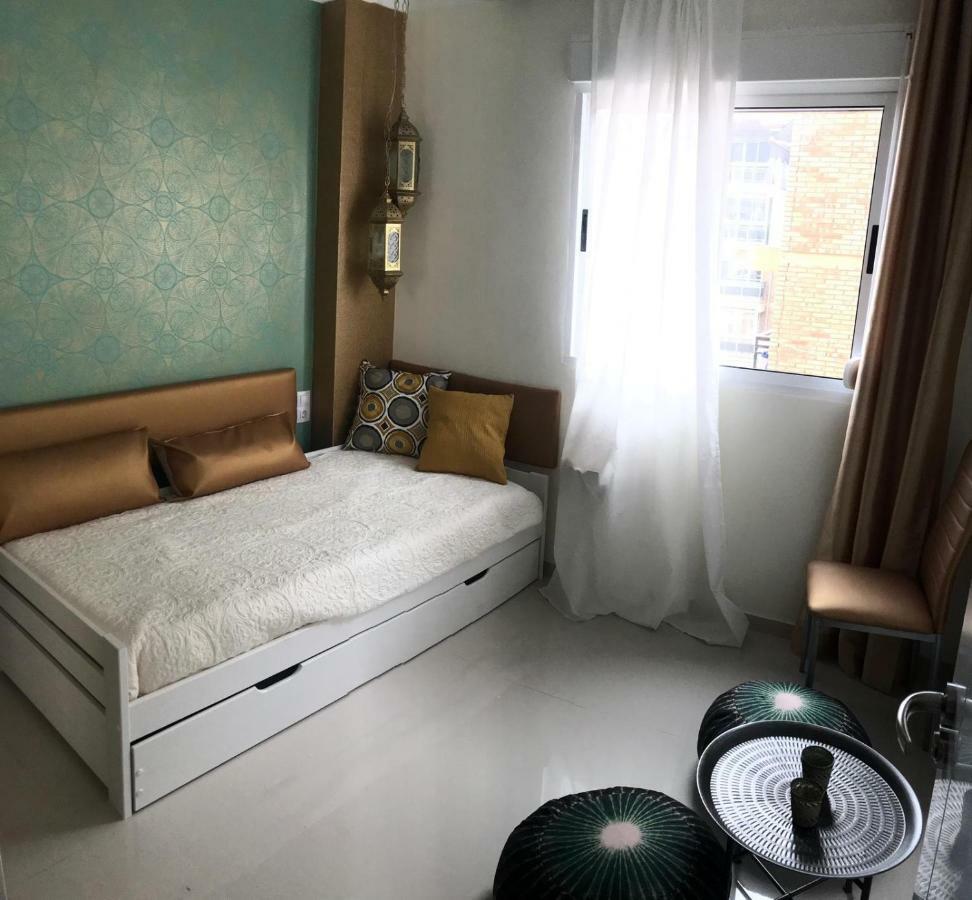 Infostays Maria Zambrano マラガ エクステリア 写真